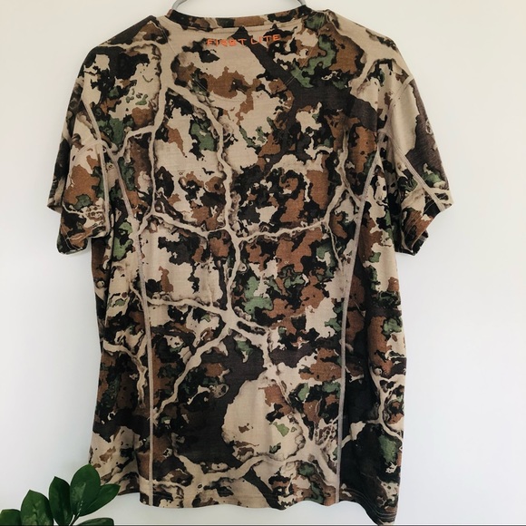 First Lite Men's Wick Short Sleeve Crew - Fusion - Picture 3 of 6